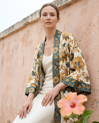 Kimono Maua ya Unguja